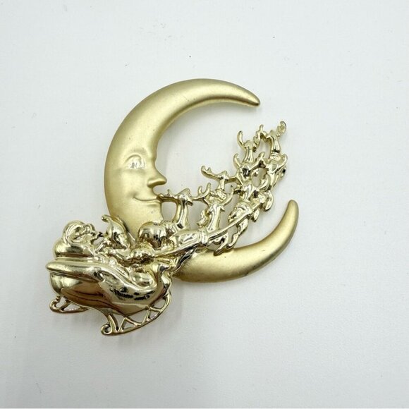 DANECRAFT Gold Tone Moon Face Christmas Santa Clause Sleigh Reindeer Brooch - Picture 3 of 6